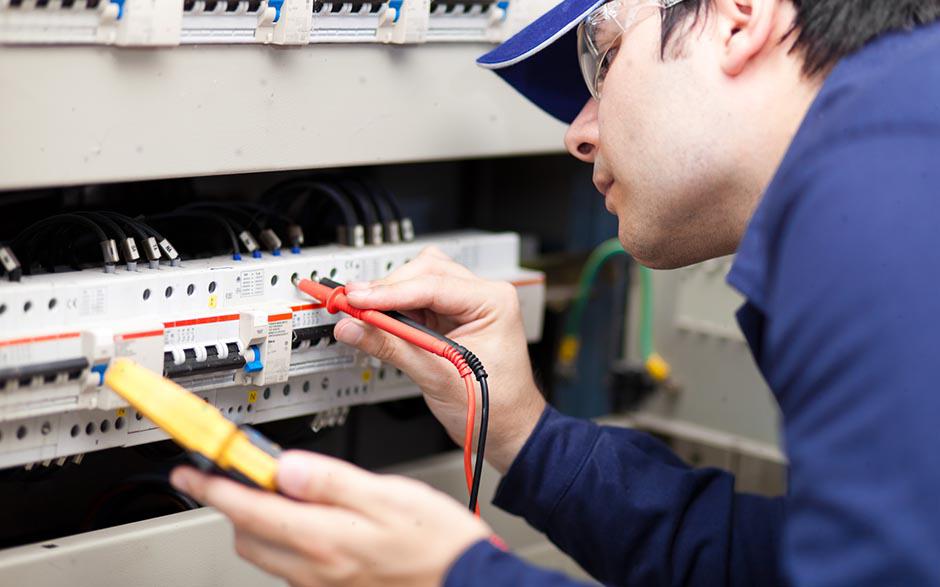 taux horaire électricien Villabé